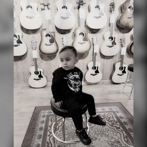 Meet your Posher, Jesus v